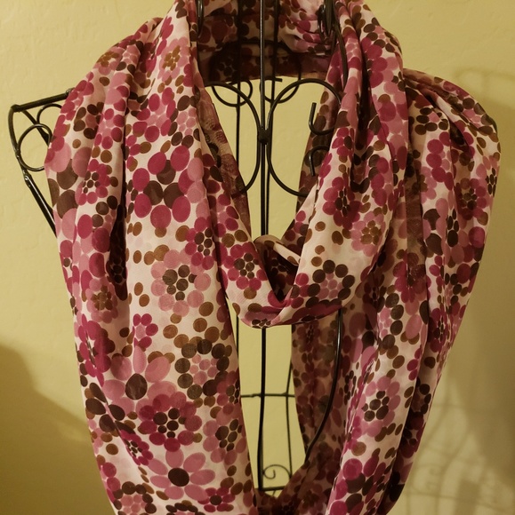 Soft Infinity scarf, pink, mauve, cream dots - Picture 1 of 3